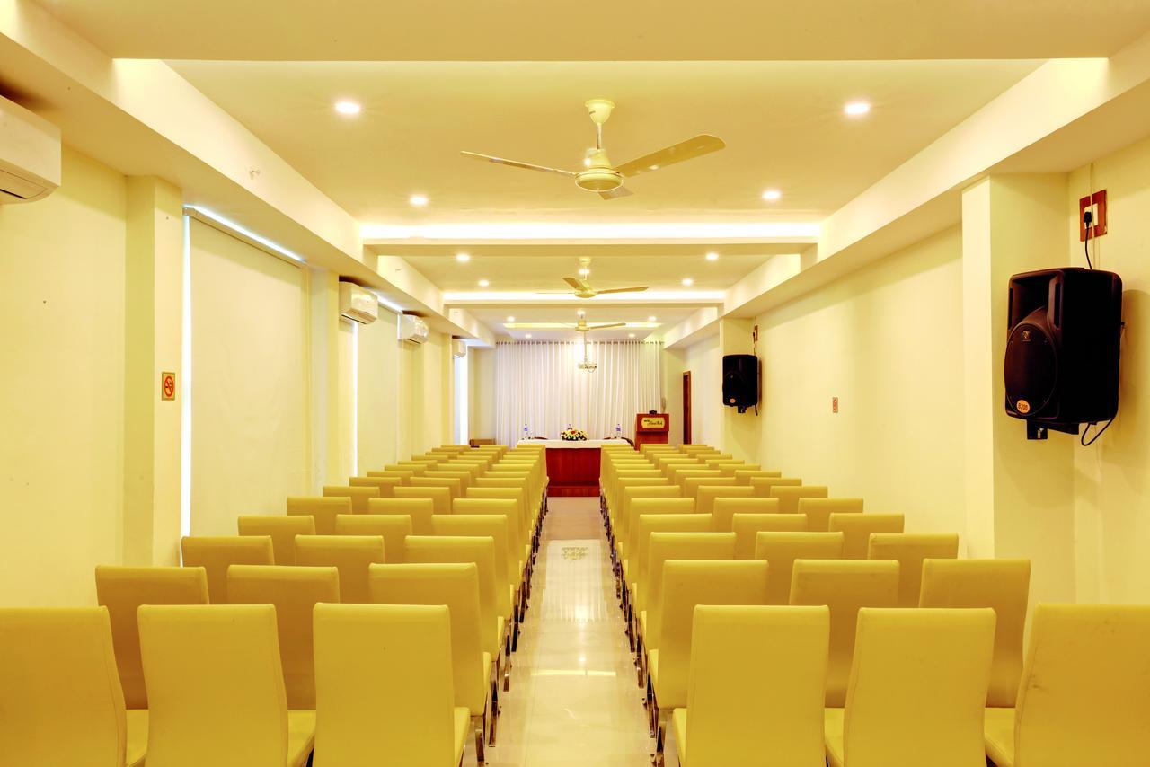 קוטאיאם Hotel Floral Park מראה חיצוני תמונה