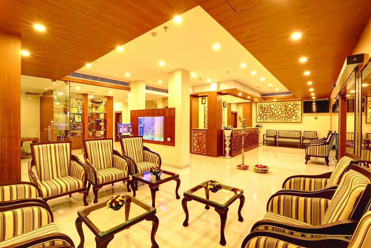 קוטאיאם Hotel Floral Park מראה חיצוני תמונה
